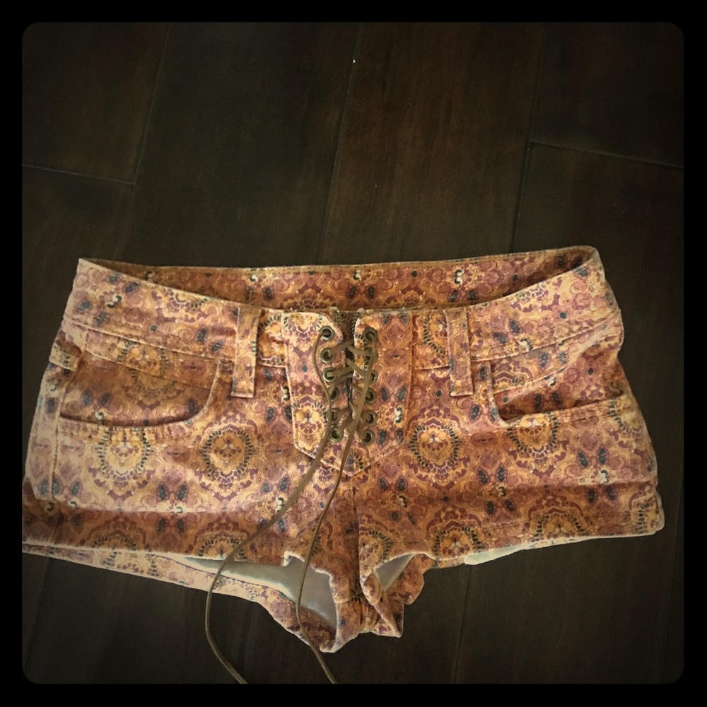 Cute shorts with colorful design
